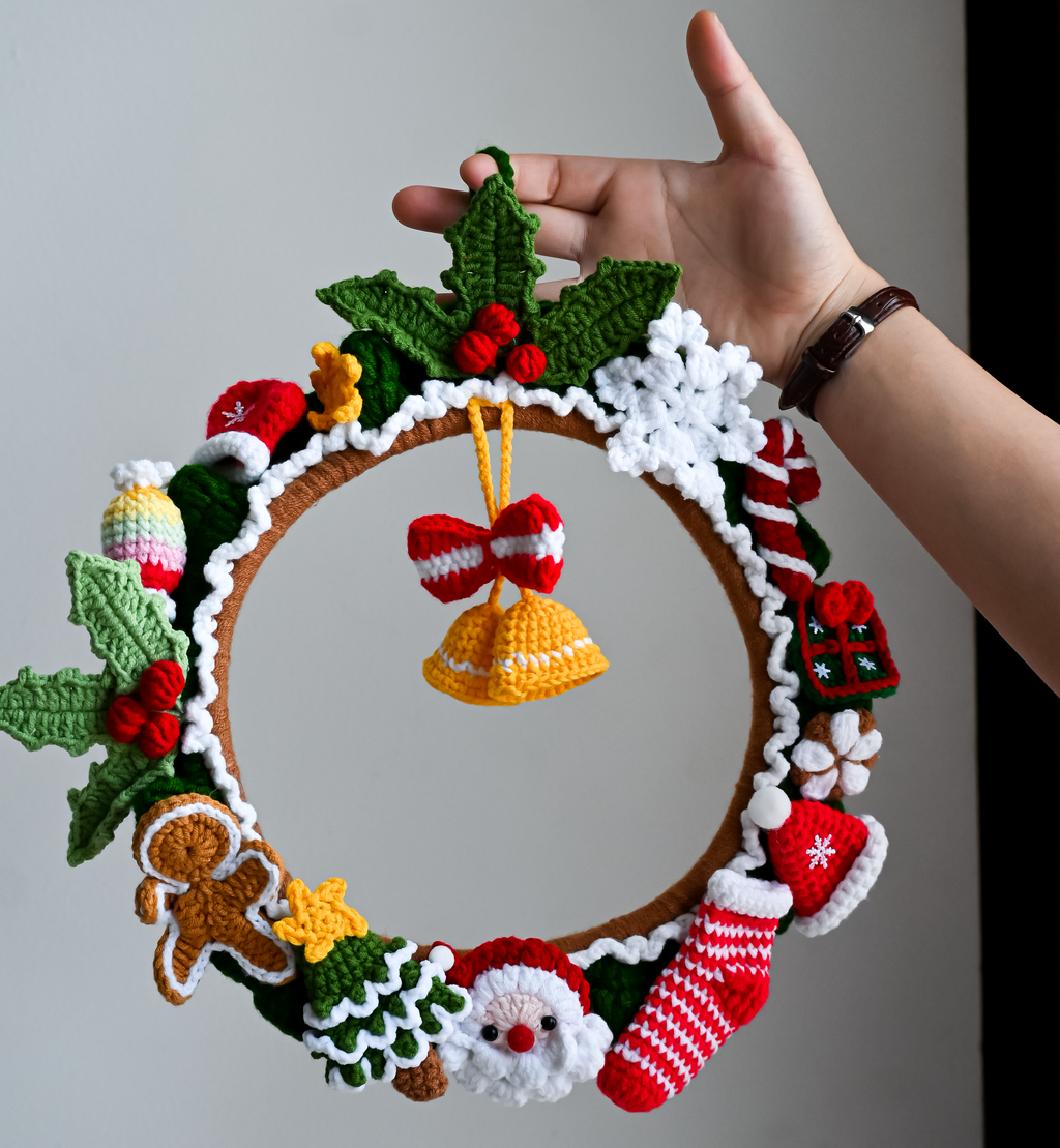 Macrame Christmas Wreath - Handmade Xmas Door Hanger, Homemade Decor