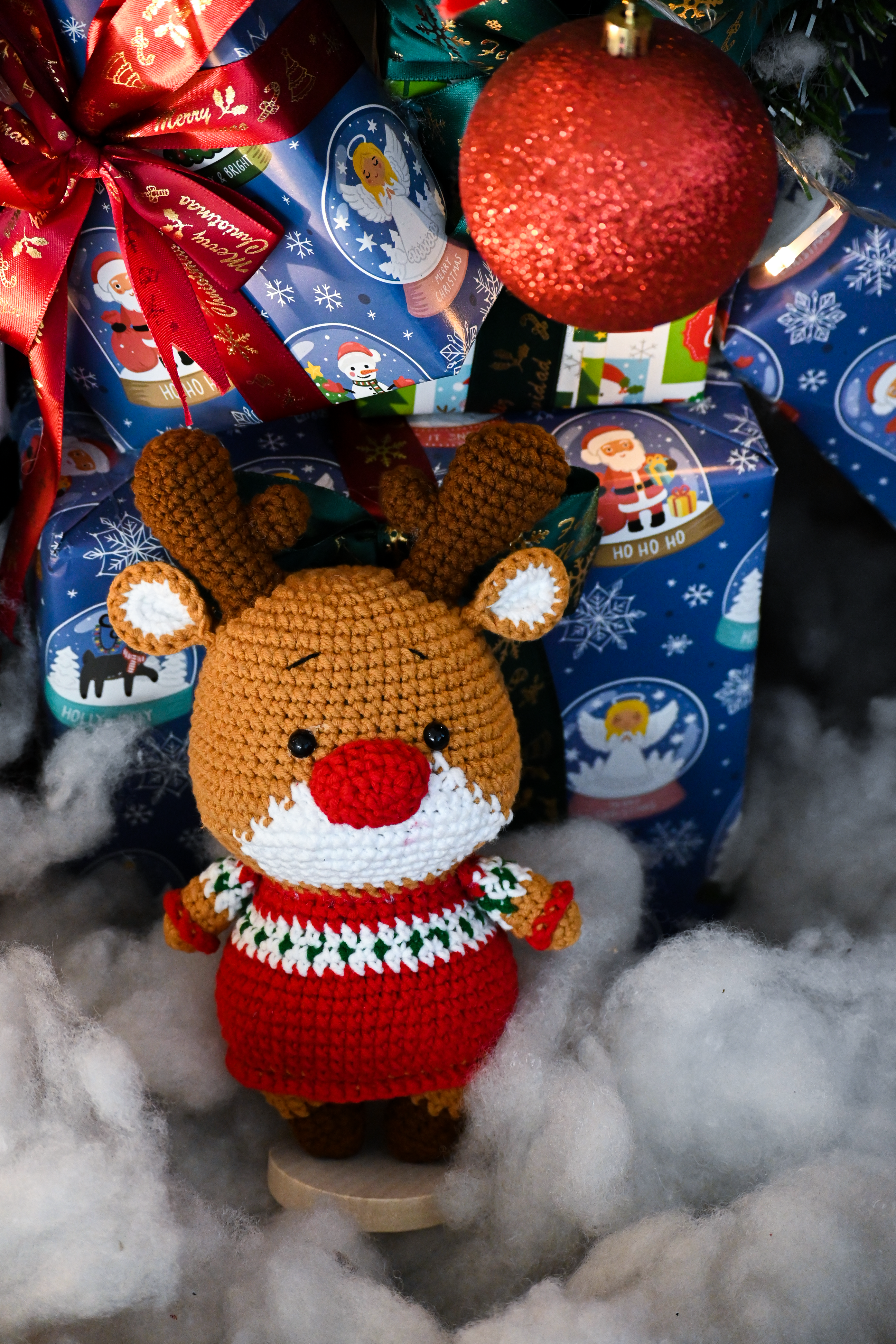 Handmade Crochet Reindeer Keychain - Cute Christmas Bag Charm & Holiday Gift