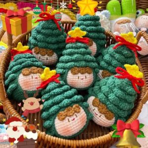 Crochet Christmas Tree Mochi