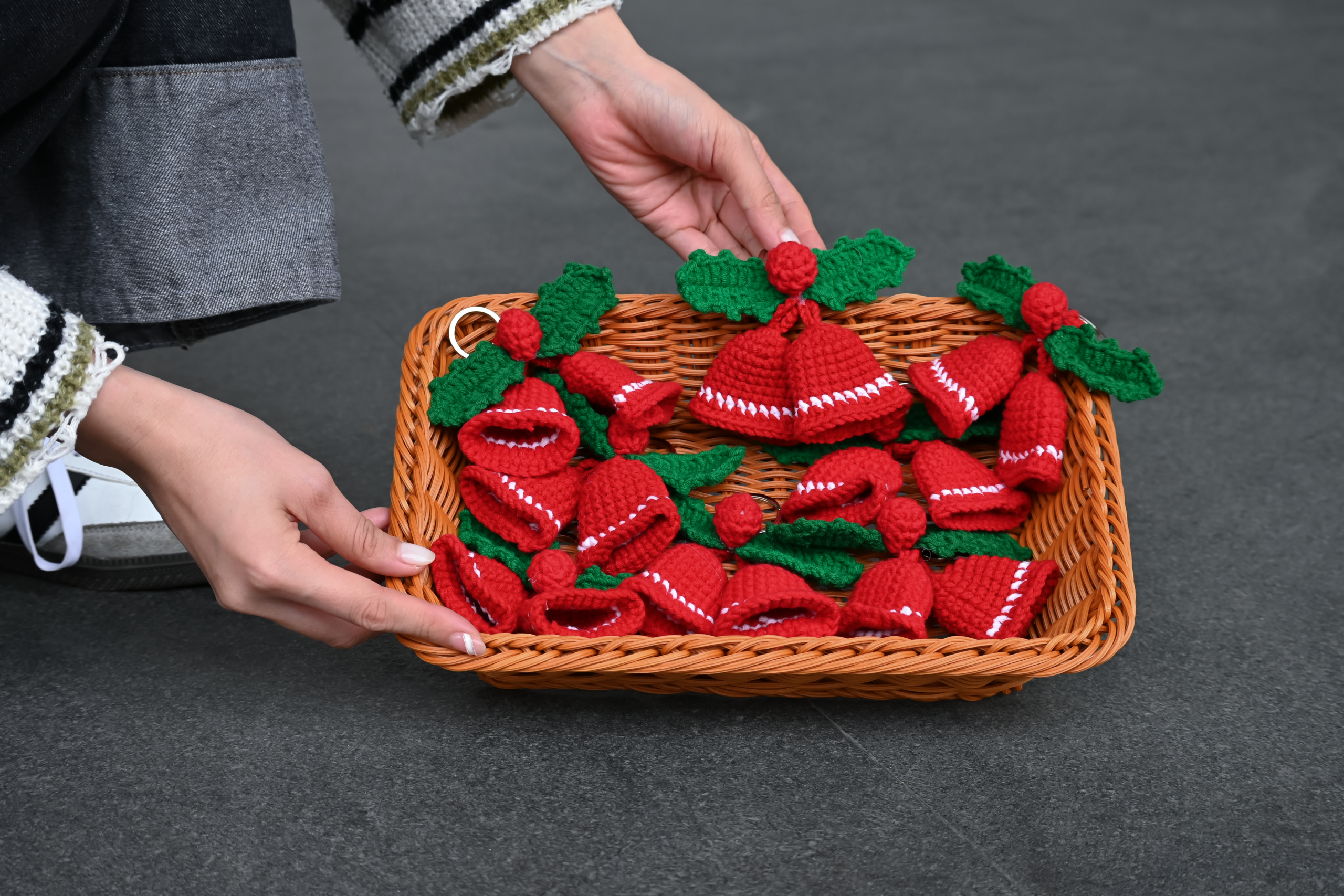 Crochet Christmas Bell Ornament - Christmas Gift & Decor